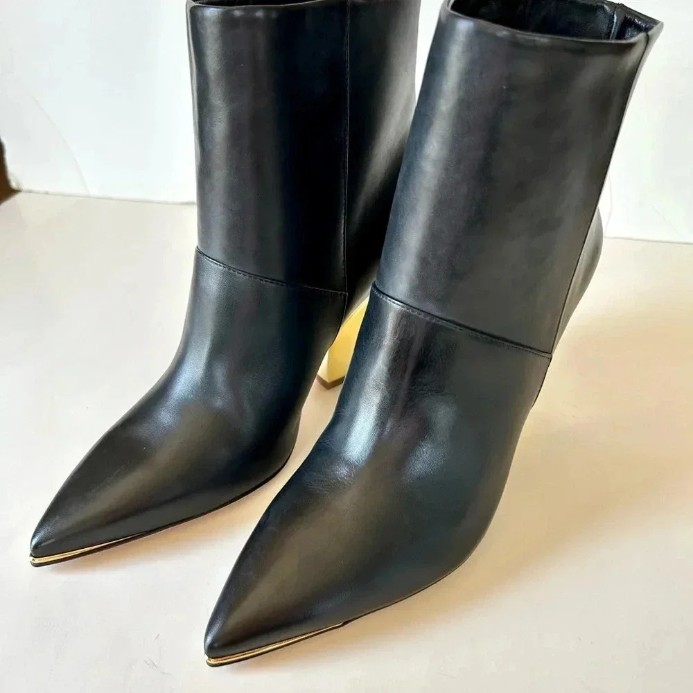Tory Burch Lila Mirrored Gold Heel Black Leather Ankle Bootie 7.5 Fits 7 - Picture 9 of 11